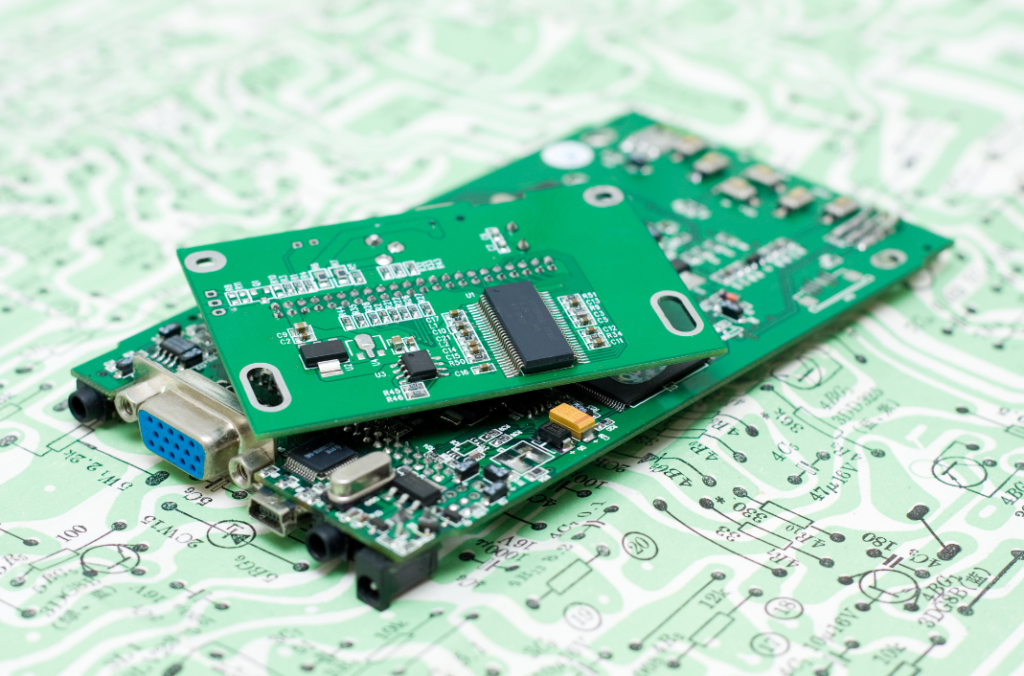 When to Choose Turnkey Over Consigned PCB Assembly