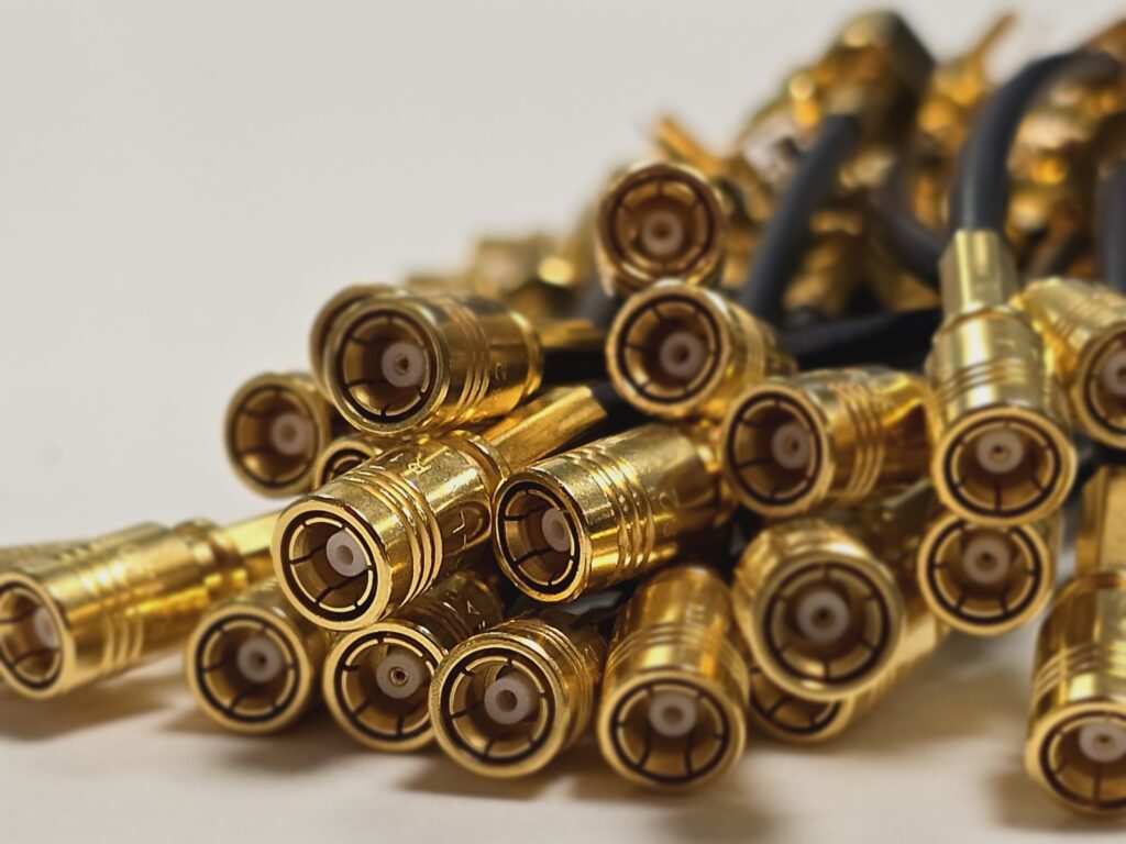 When should you choose custom cable assemblies over off-the-shelf cables?