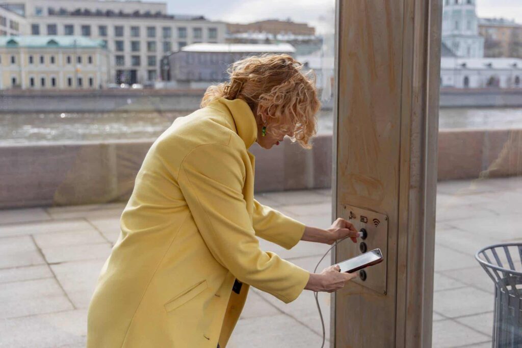 The Risks of Using Public USB Charging Stations – The Lab